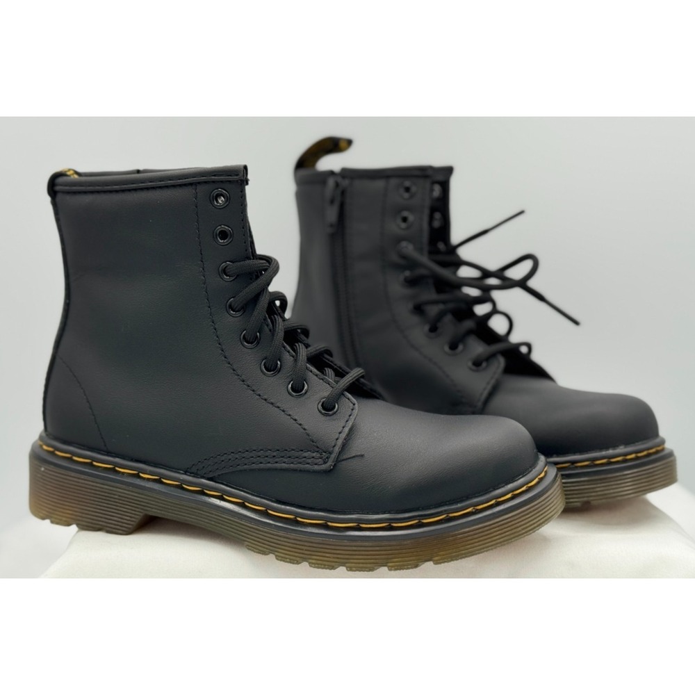 Dr. Martens 1460 J - Air Wave - Black - GREAT Condition - Size 1 Kids